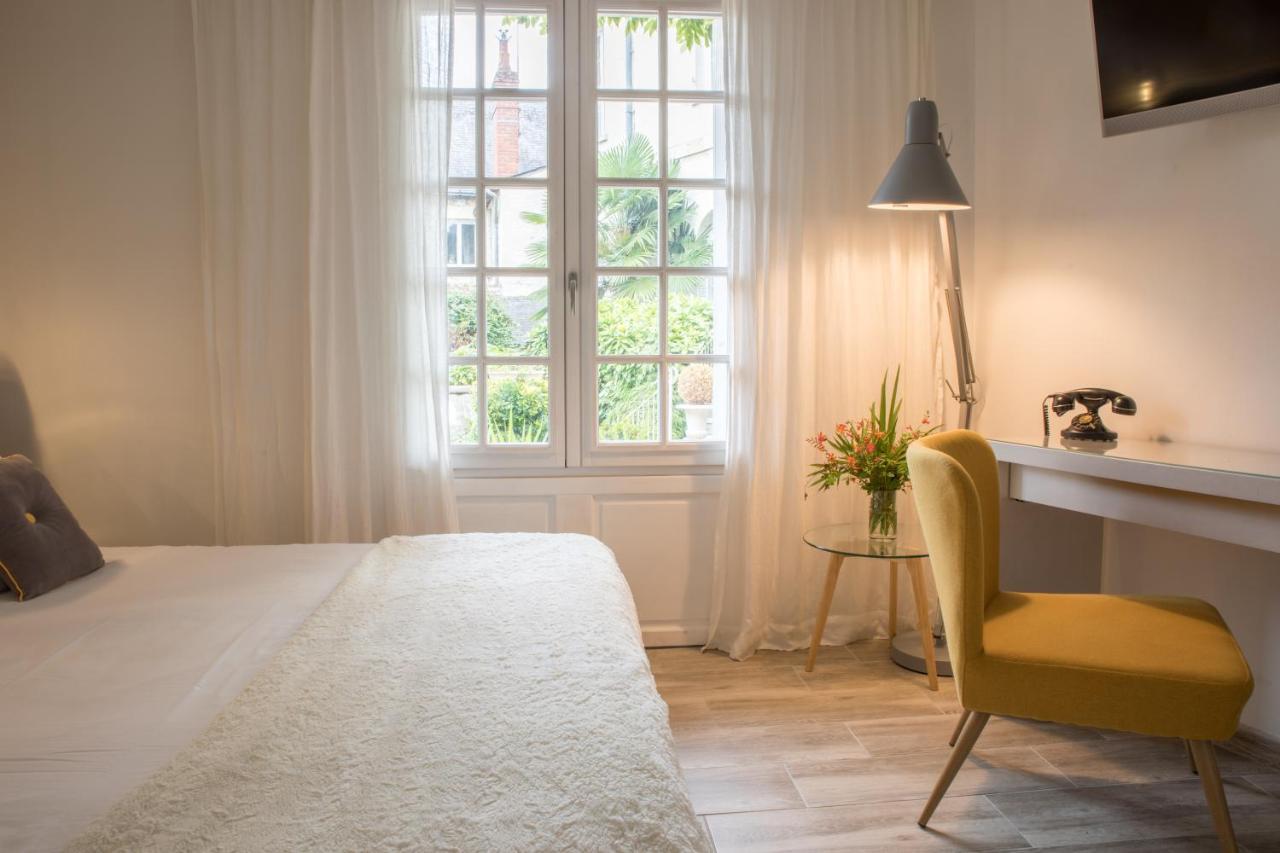 Hotel Le Plantagenet Chinon Exterior photo